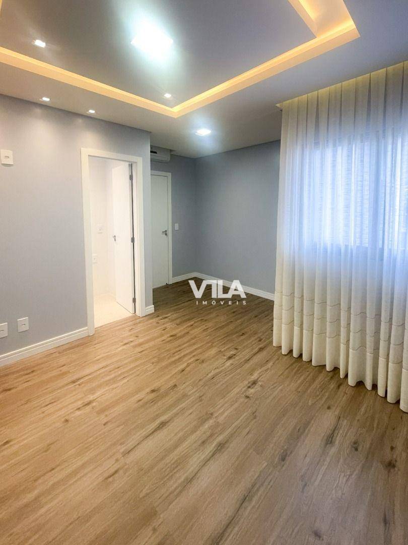 Sobrado à venda com 3 quartos, 347m² - Foto 20