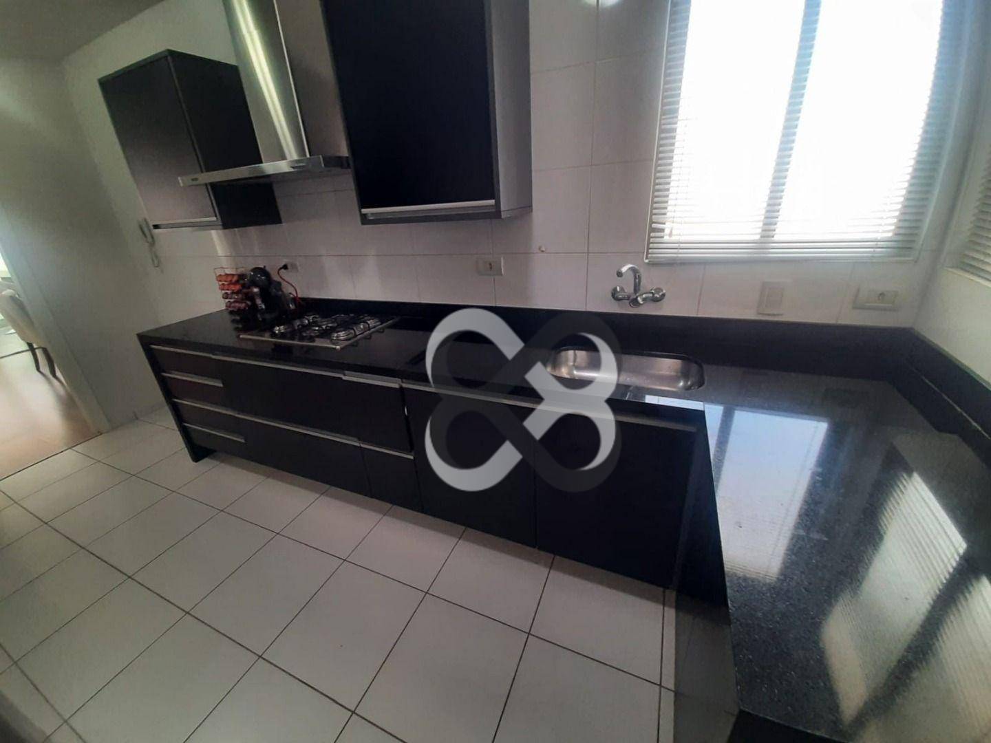 Apartamento à venda com 3 quartos, 165m² - Foto 15