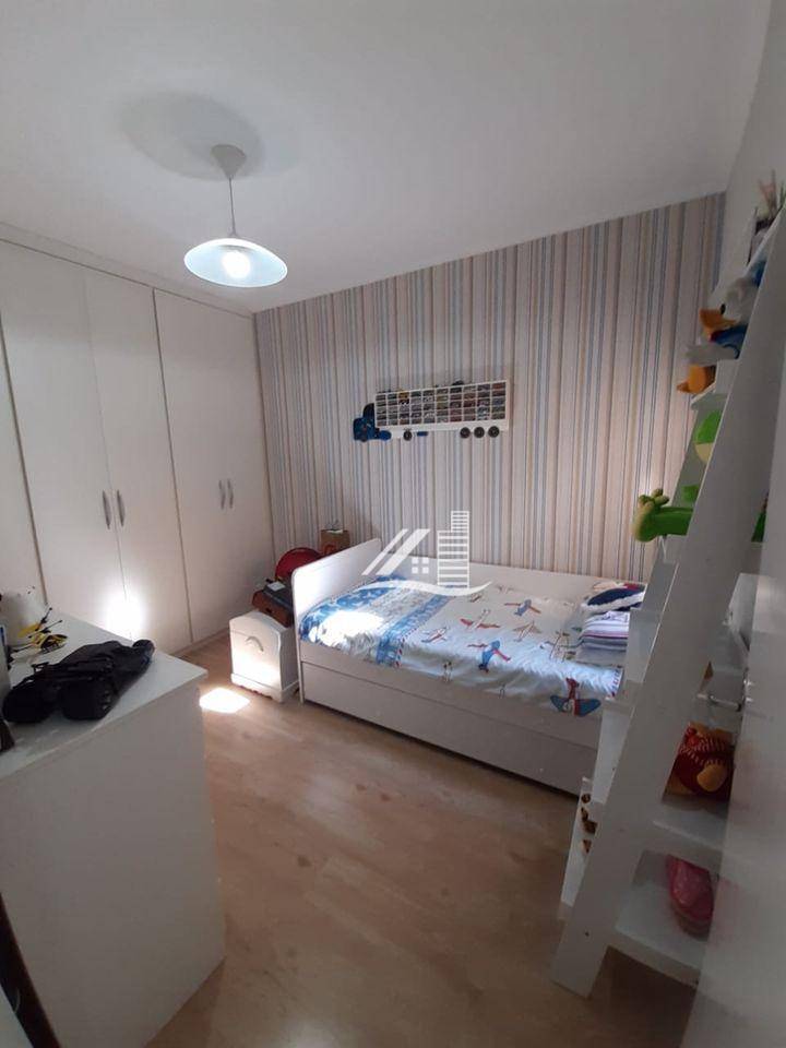 Casa à venda com 3 quartos, 100m² - Foto 32