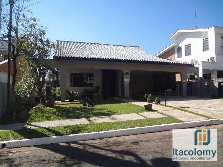 Casa de Condomínio à venda com 4 quartos, 475m² - Foto 2