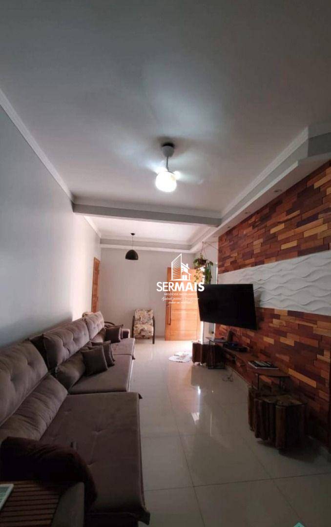 Casa para alugar com 3 quartos, 250m² - Foto 1