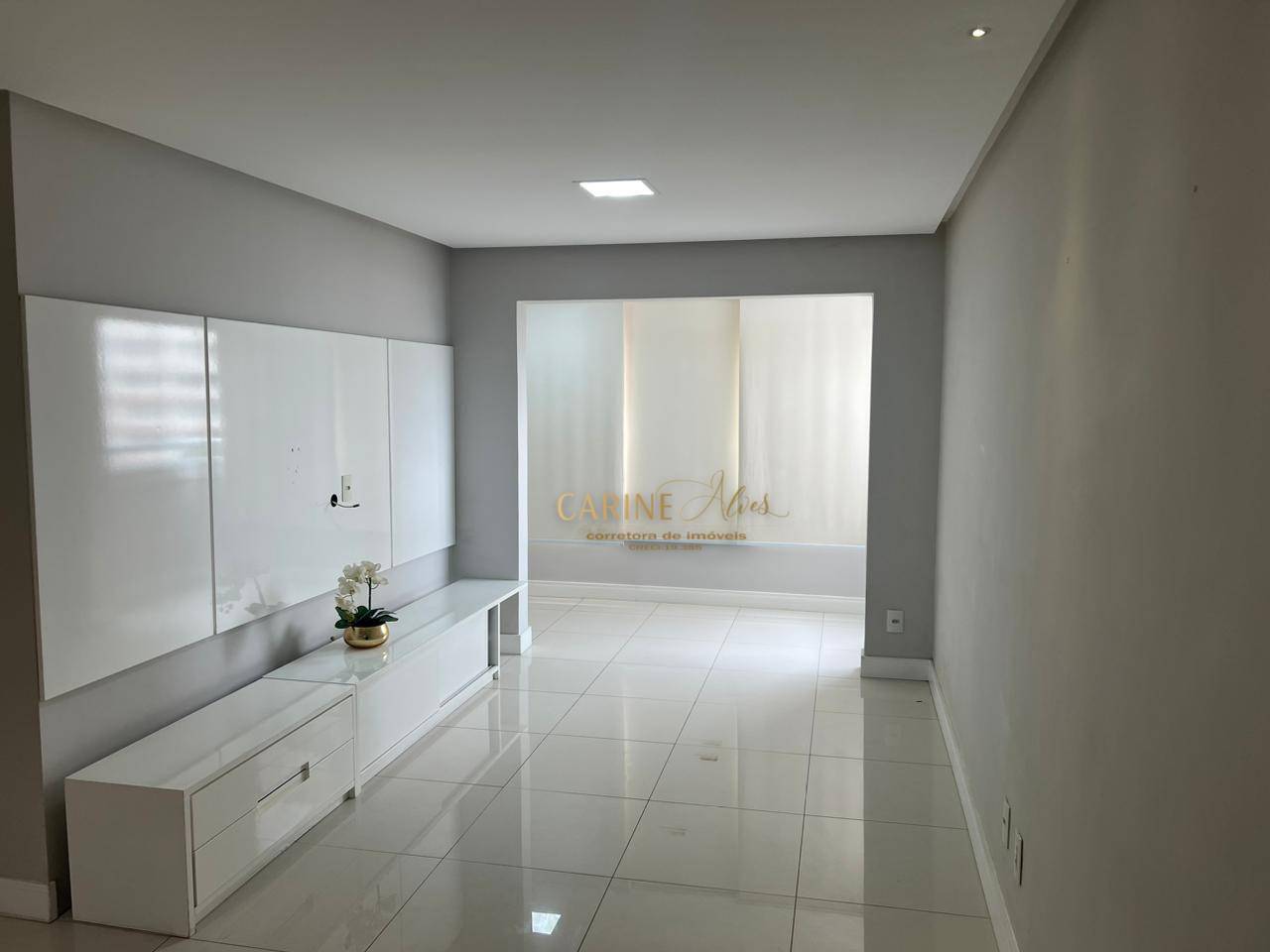 Apartamento para alugar com 3 quartos, 81m² - Foto 1