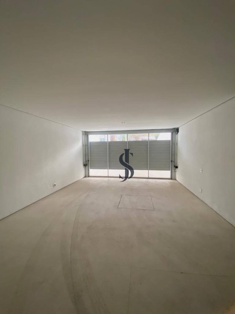 Casa à venda com 4 quartos, 1200m² - Foto 40