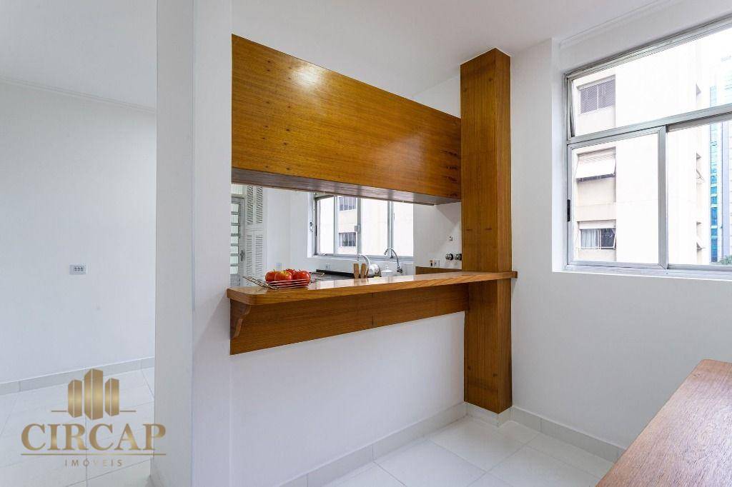 Apartamento à venda com 3 quartos, 198m² - Foto 14