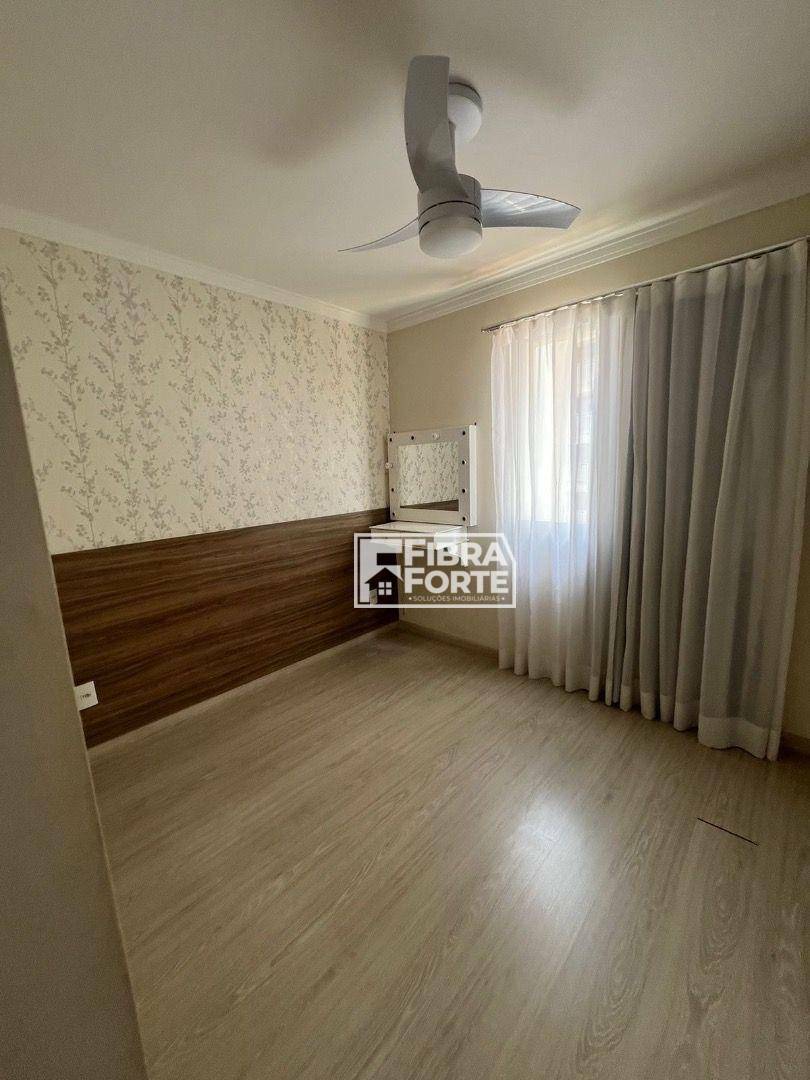 Apartamento à venda e aluguel com 3 quartos, 75m² - Foto 3