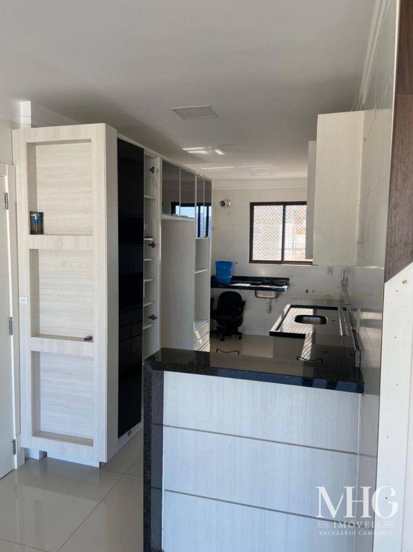 Apartamento à venda com 3 quartos, 127m² - Foto 21