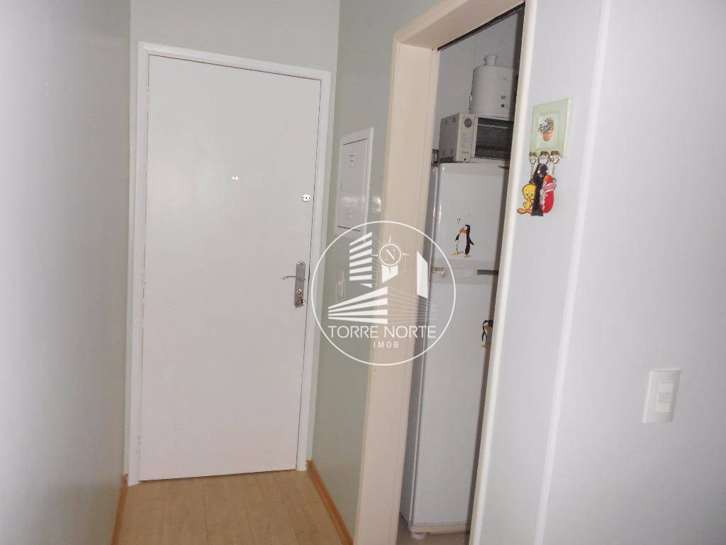 Apartamento à venda com 2 quartos, 55m² - Foto 9