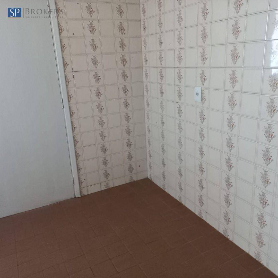 Apartamento para alugar com 2 quartos, 60m² - Foto 7