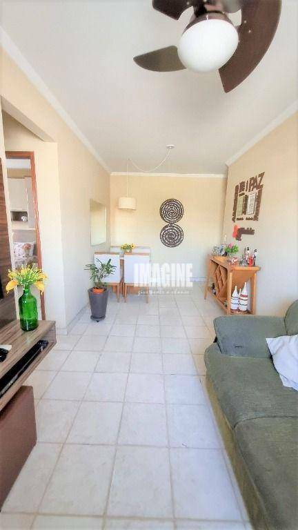 Apartamento à venda com 2 quartos, 60m² - Foto 3