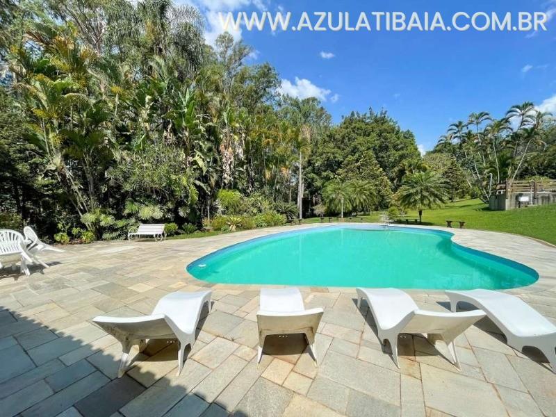 Chácara à venda com 4 quartos, 642m² - Foto 1