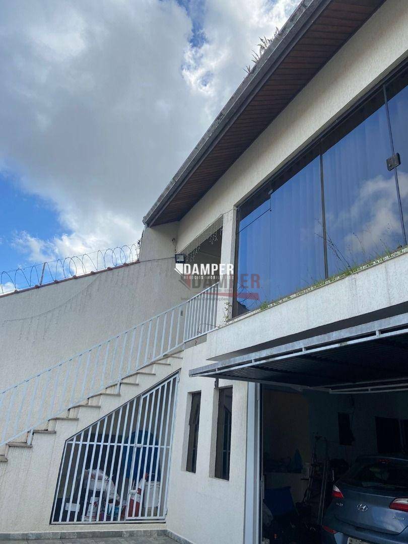 Sobrado à venda com 3 quartos, 400m² - Foto 4