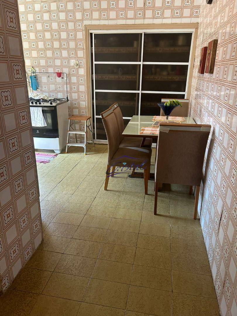 Casa à venda com 2 quartos, 140m² - Foto 5