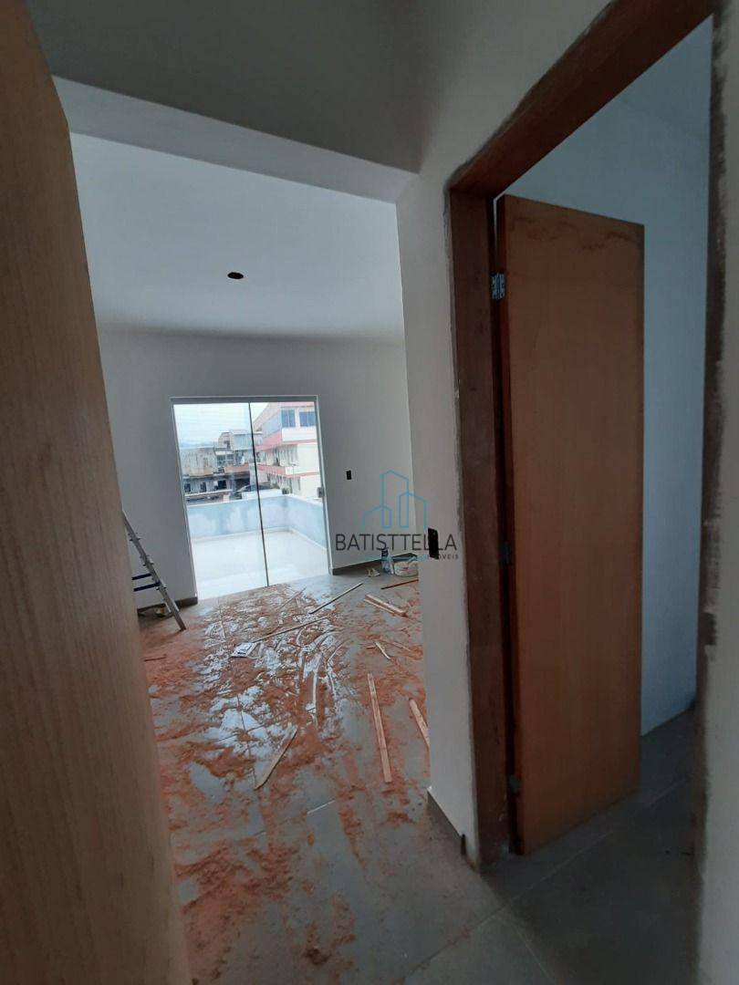 Casa à venda com 3 quartos, 111m² - Foto 3