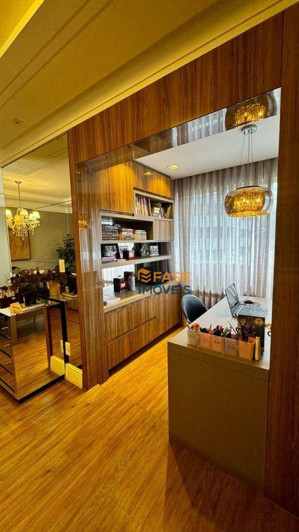 Apartamento à venda com 3 quartos, 144m² - Foto 8