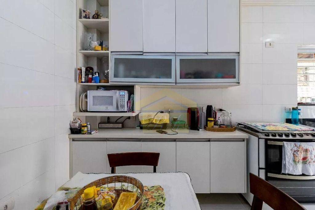 Sobrado à venda e aluguel com 3 quartos, 130m² - Foto 10