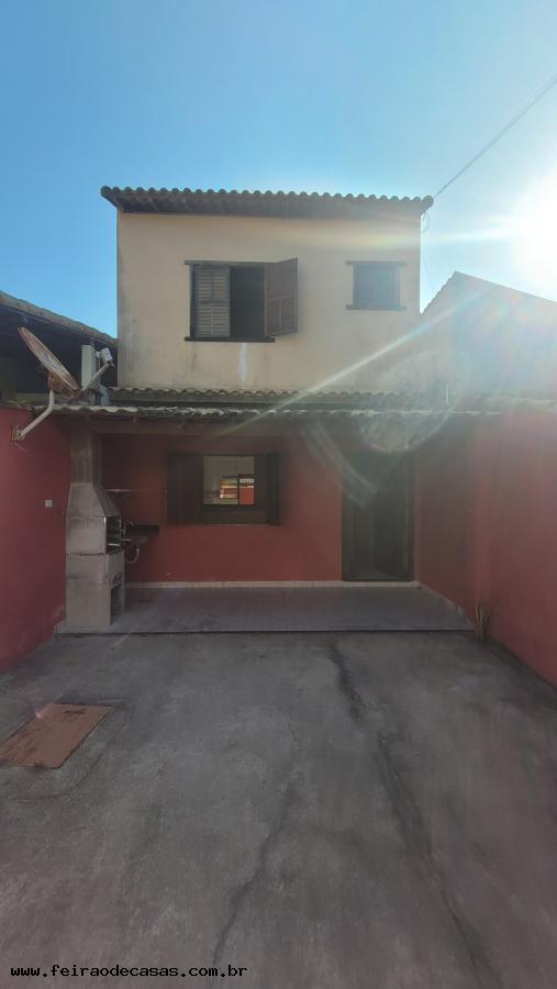 Sobrado à venda com 3 quartos, 180m² - Foto 1