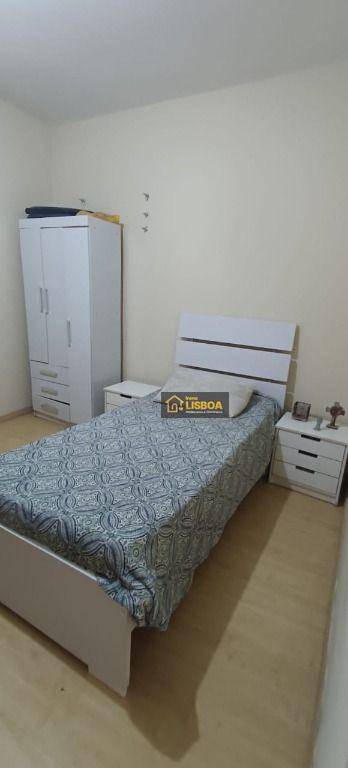 Apartamento à venda com 3 quartos, 94m² - Foto 17