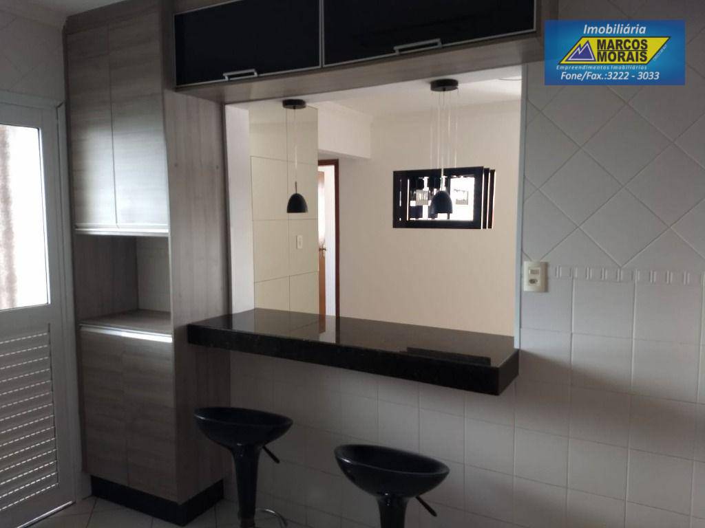 Apartamento à venda com 3 quartos, 91m² - Foto 17