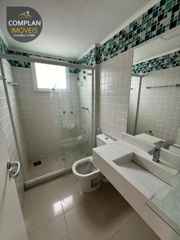 Apartamento para alugar com 4 quartos, 137m² - Foto 11