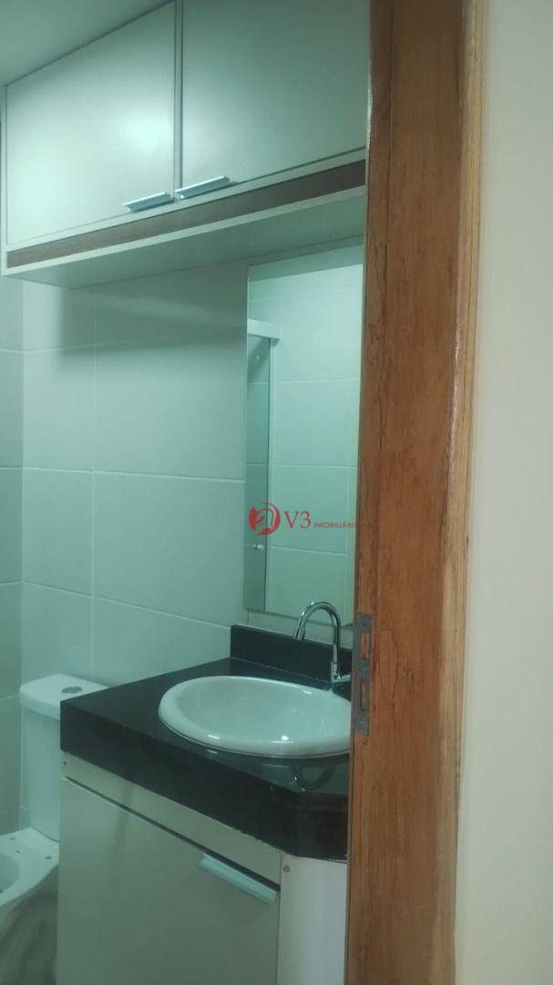 Apartamento para alugar com 2 quartos, 32m² - Foto 11