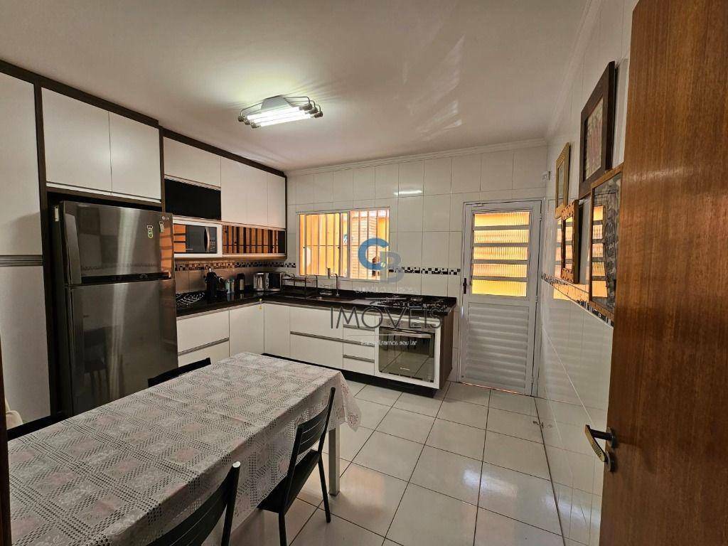 Sobrado à venda com 3 quartos, 140m² - Foto 9