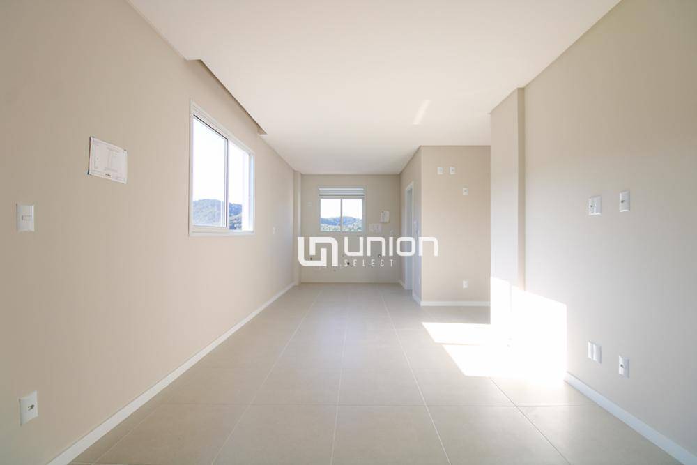 Apartamento à venda com 1 quarto, 73m² - Foto 4