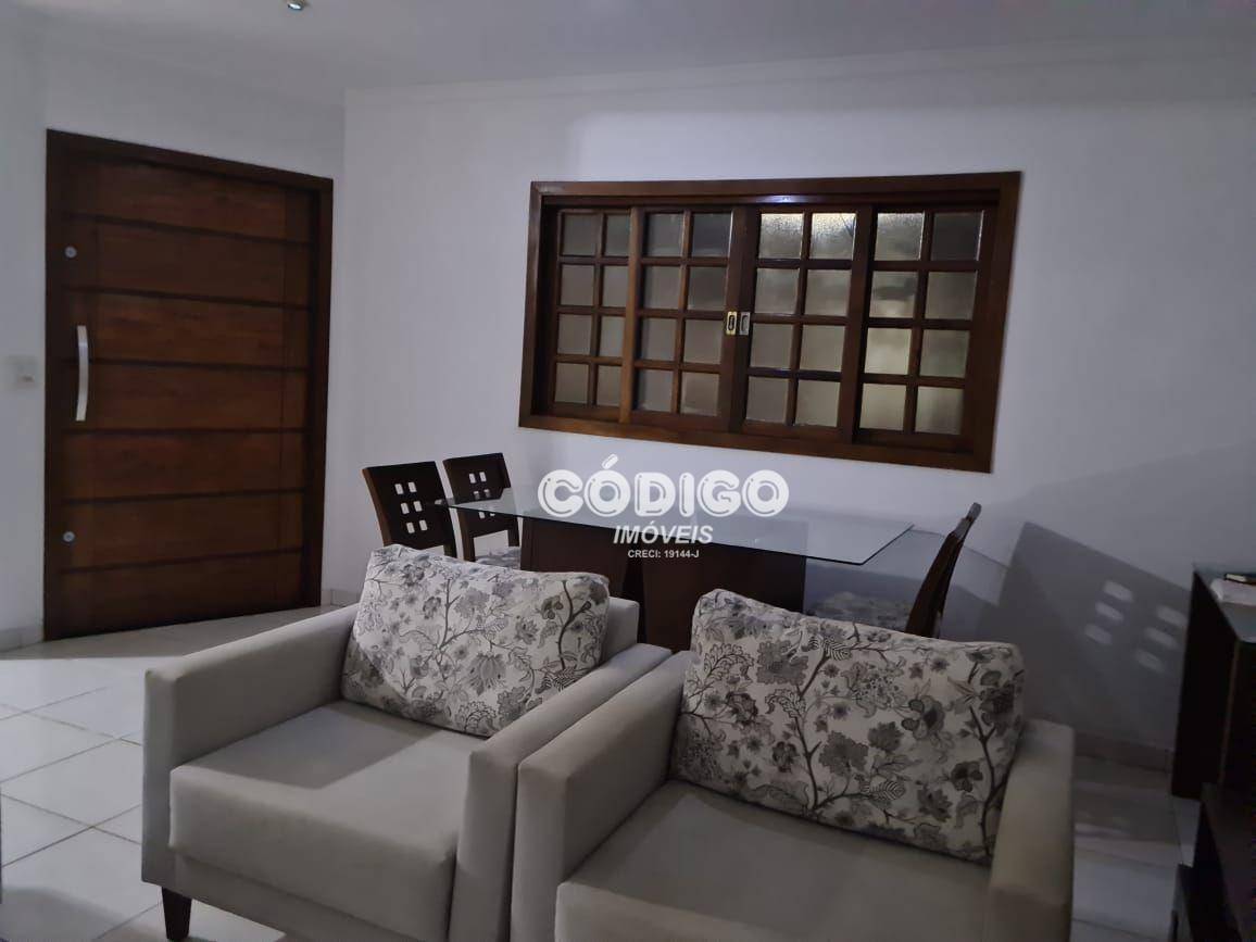 Casa à venda com 3 quartos, 140m² - Foto 2