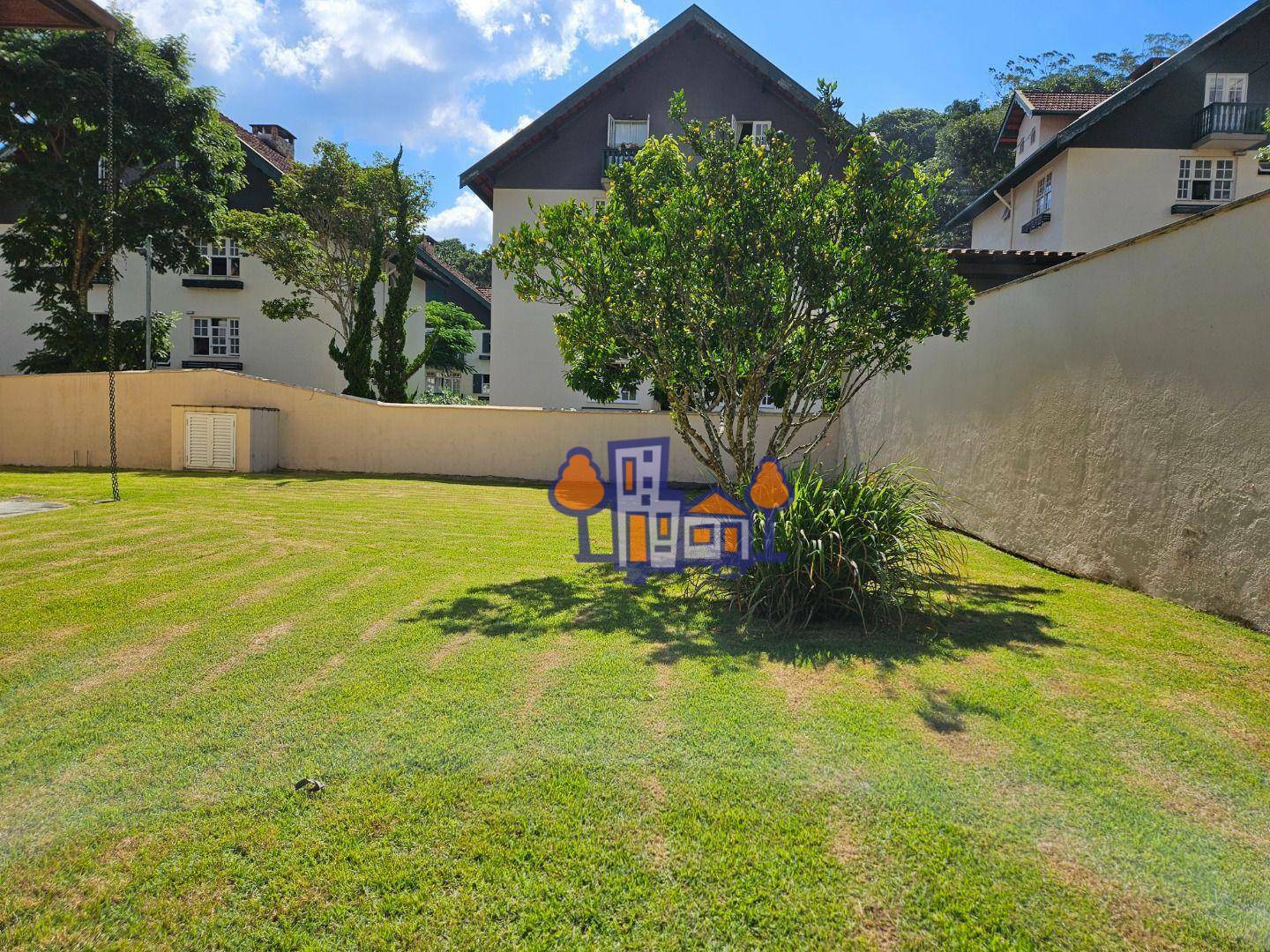 Casa à venda com 5 quartos, 326m² - Foto 46