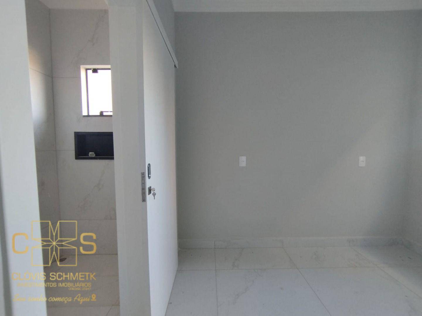 Casa à venda com 3 quartos, 86m² - Foto 15