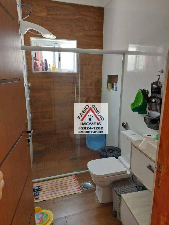 Casa à venda com 2 quartos, 100m² - Foto 4