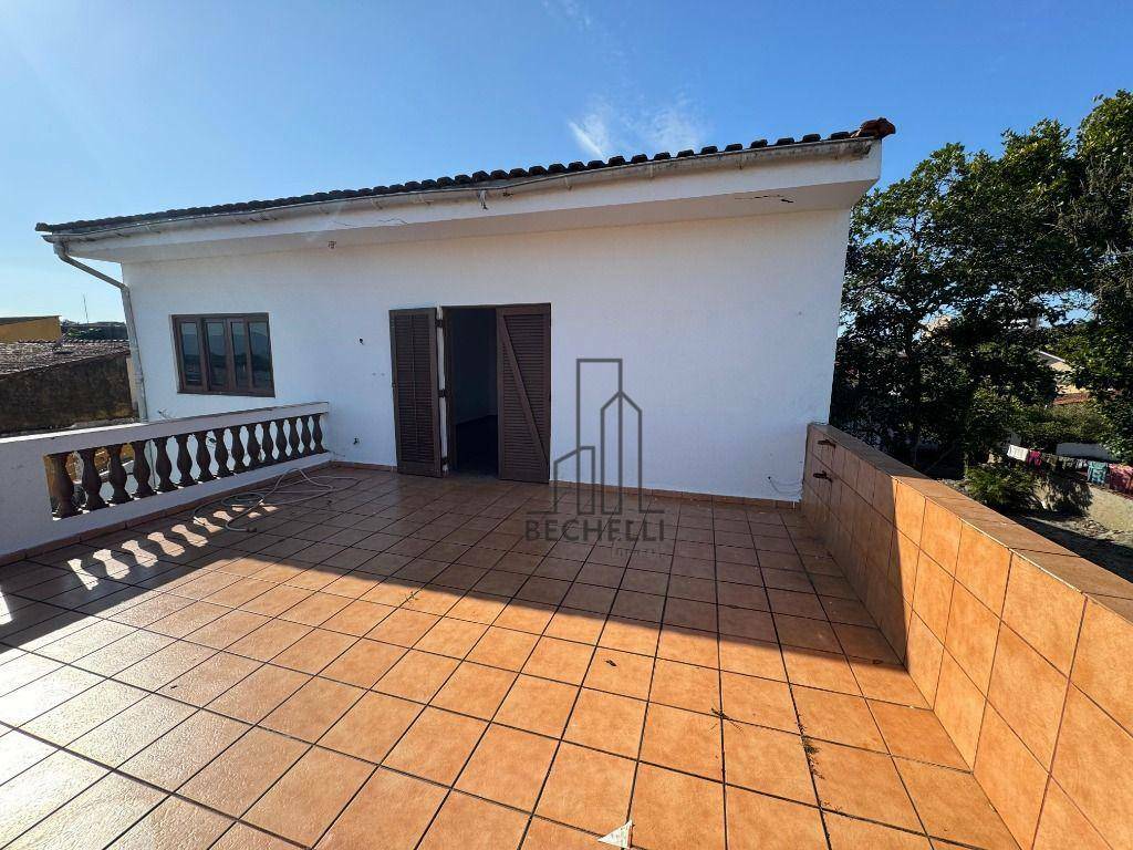Casa para alugar com 1 quarto, 96m² - Foto 1