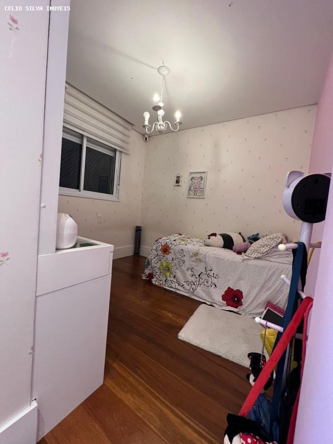 Apartamento à venda com 3 quartos, 156m² - Foto 16