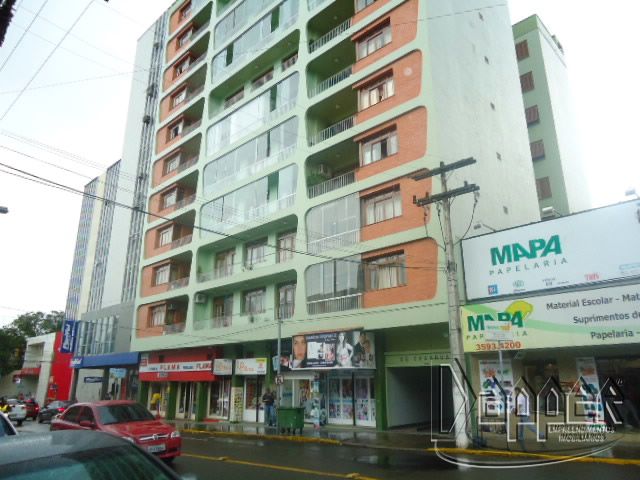 Apartamento à venda com 2 quartos, 75m² - Foto 1