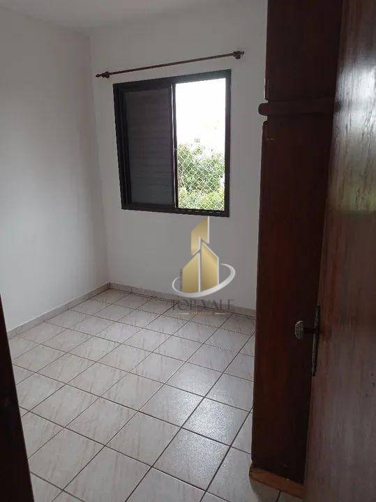 Apartamento para alugar com 2 quartos, 55m² - Foto 9