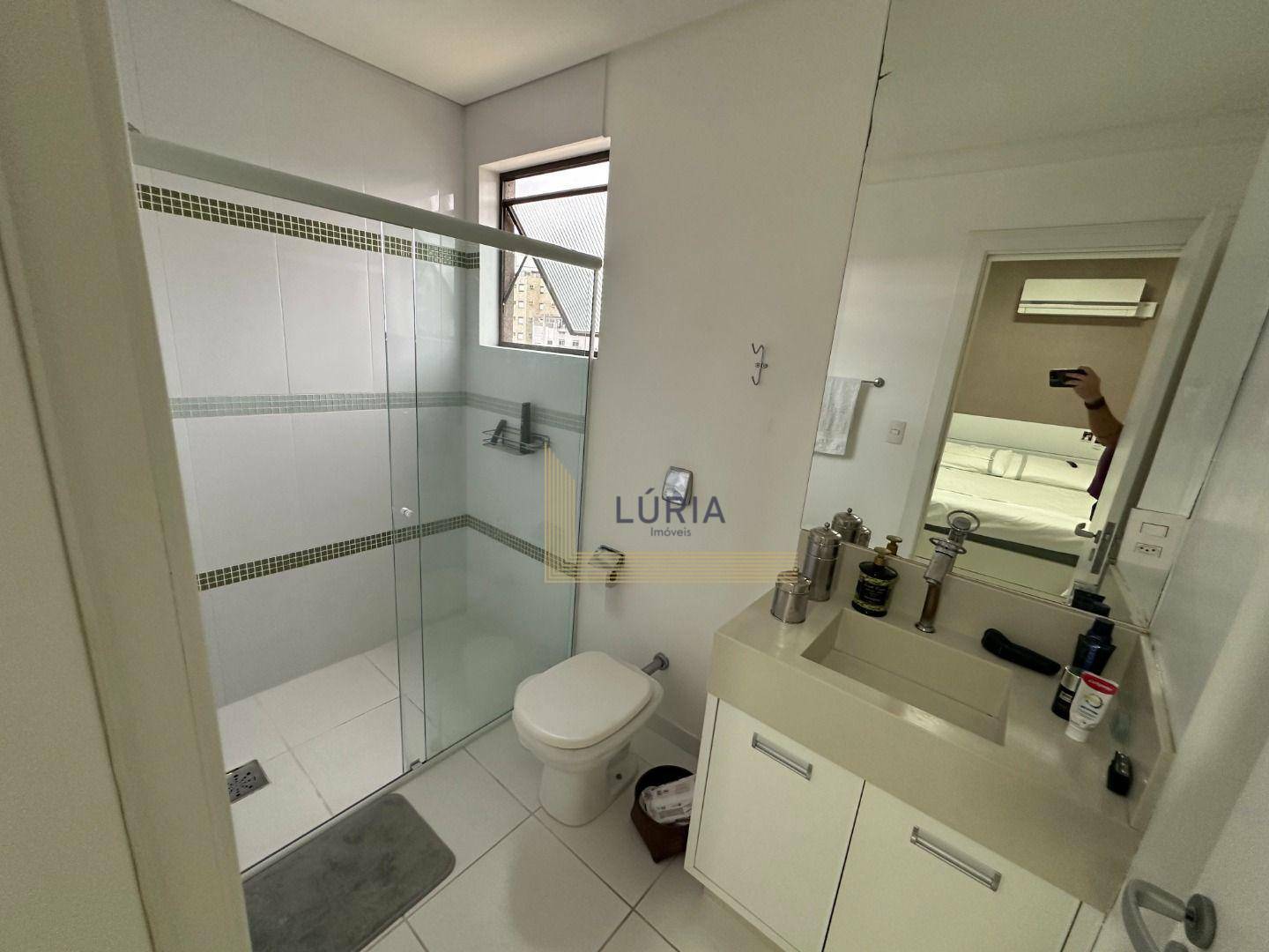 Apartamento à venda com 3 quartos, 157m² - Foto 16