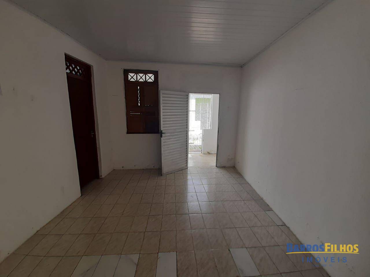 Casa à venda com 2 quartos, 131M2 - Foto 5