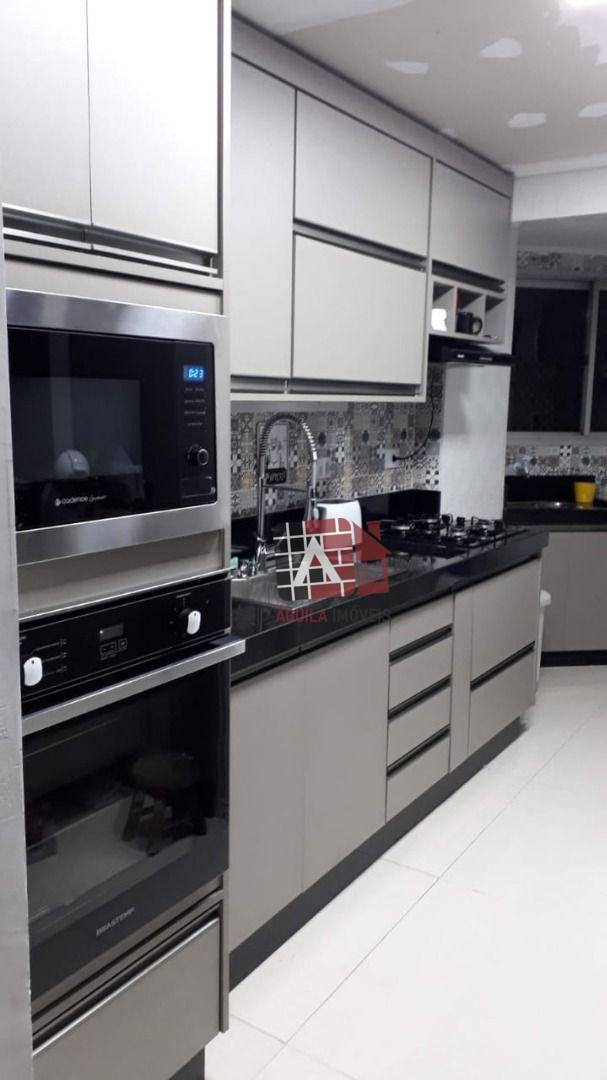 Apartamento à venda com 3 quartos, 77m² - Foto 1