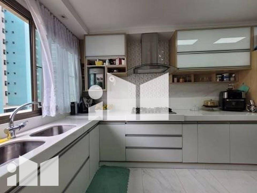 Apartamento à venda com 3 quartos, 130m² - Foto 18