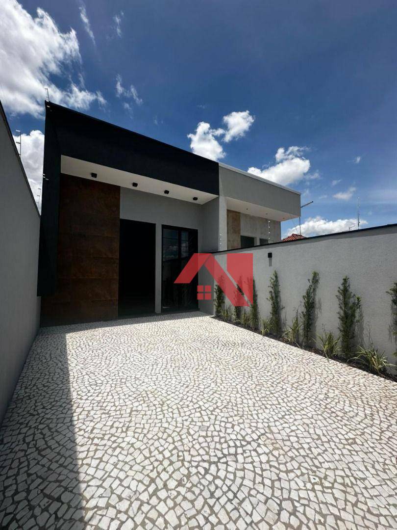 Casa à venda com 3 quartos, 85m² - Foto 2