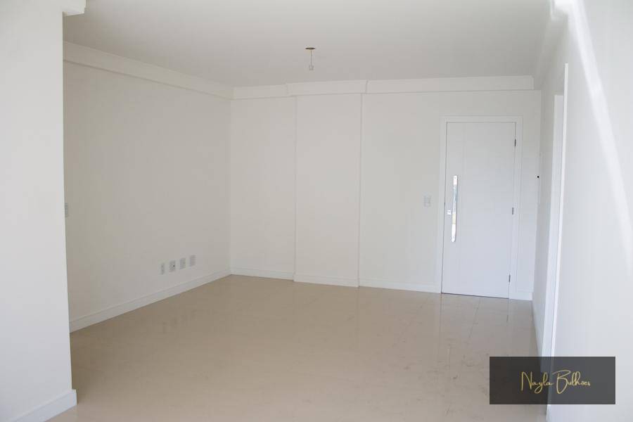 Apartamento à venda com 2 quartos, 94m² - Foto 13