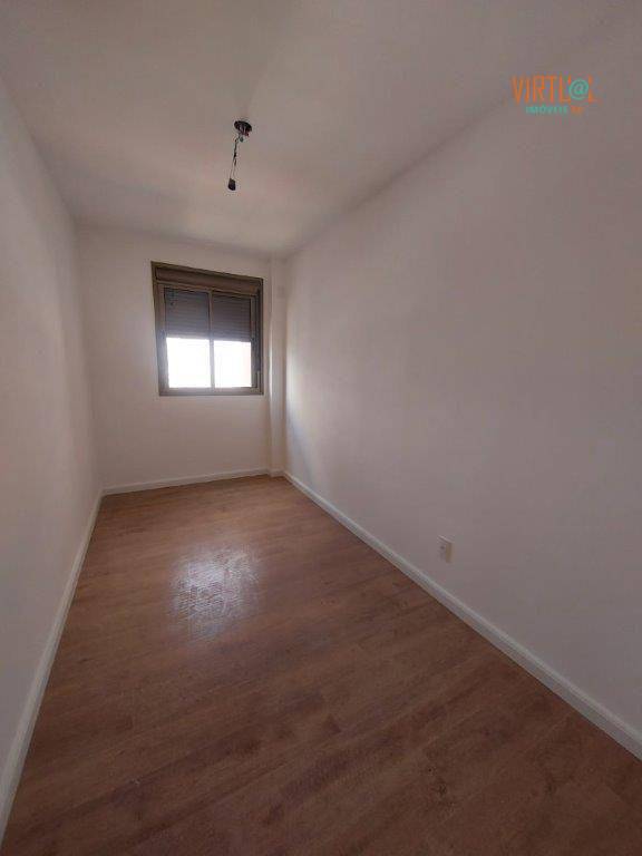 Apartamento à venda com 3 quartos, 83m² - Foto 37