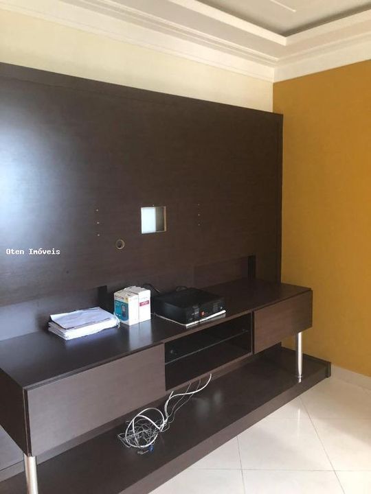 Apartamento à venda com 4 quartos, 203m² - Foto 3