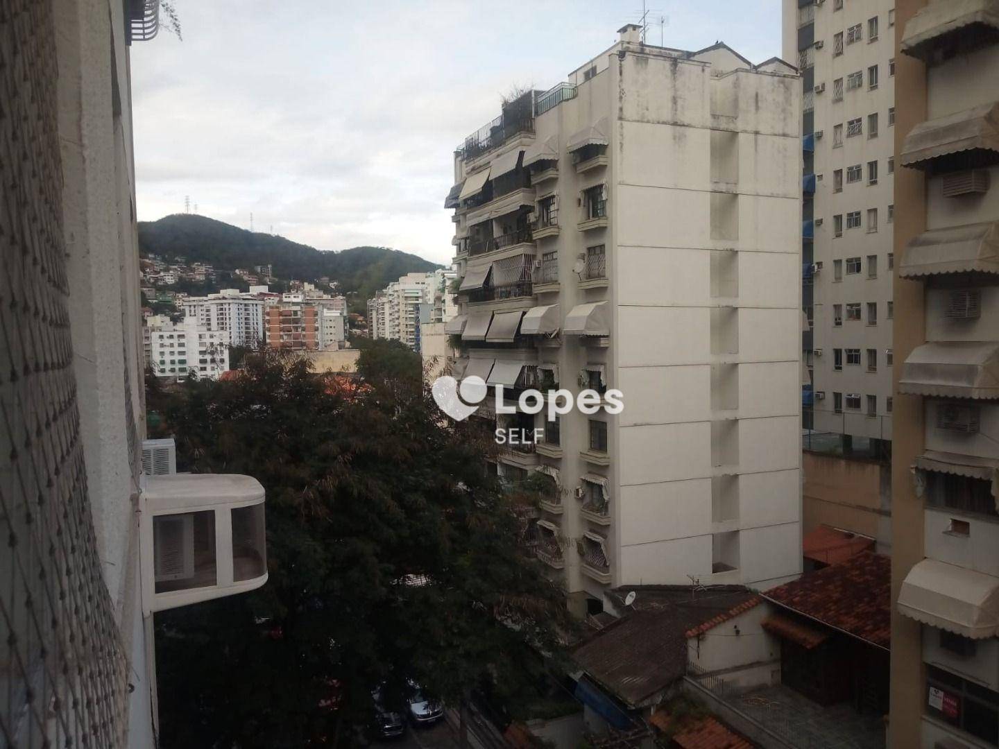 Apartamento à venda com 2 quartos, 100m² - Foto 2