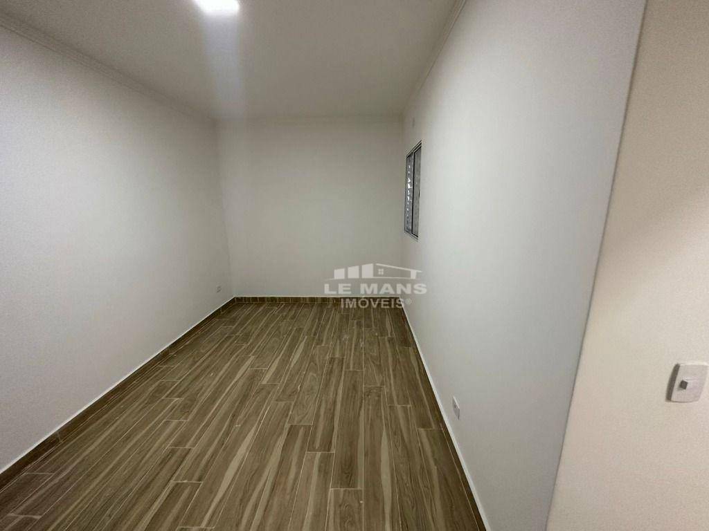 Casa à venda com 3 quartos, 180m² - Foto 15