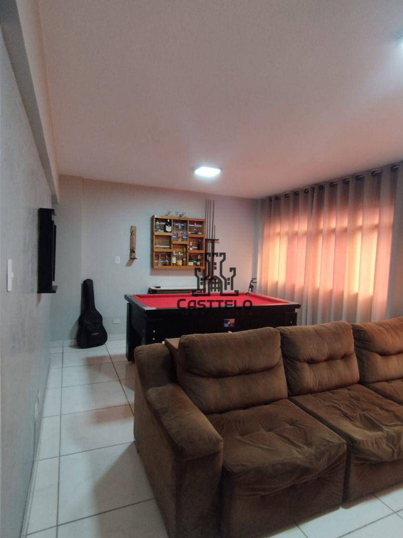 Apartamento à venda com 3 quartos, 101m² - Foto 1