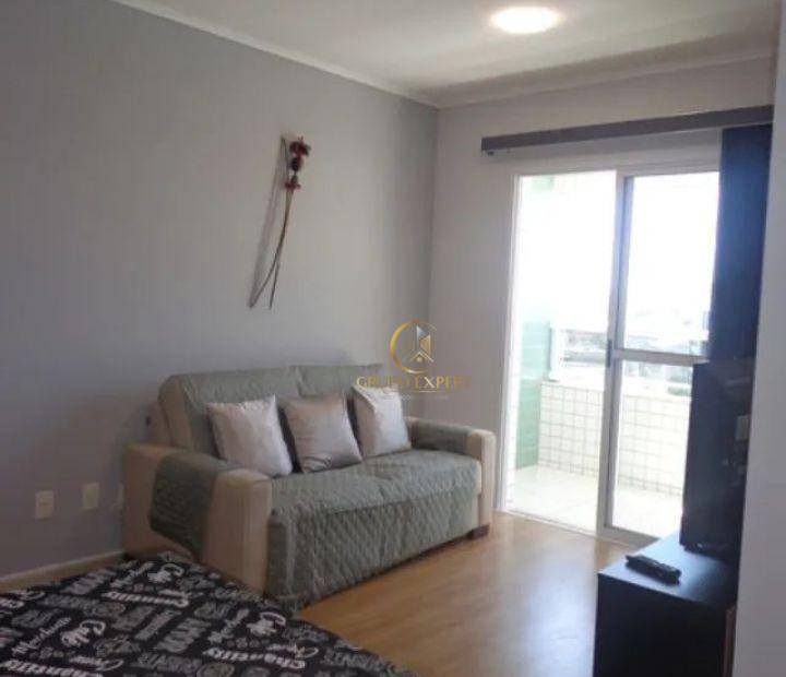 Apartamento para alugar com 2 quartos, 68m² - Foto 11