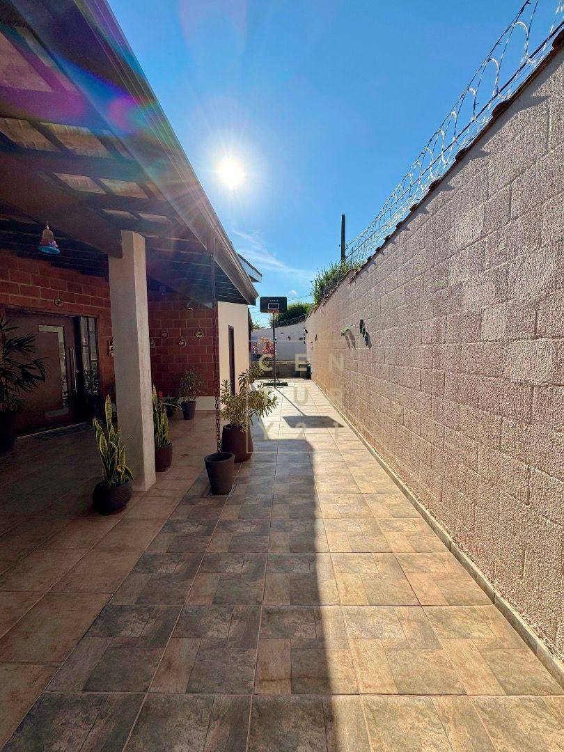 Casa à venda com 3 quartos, 290m² - Foto 22