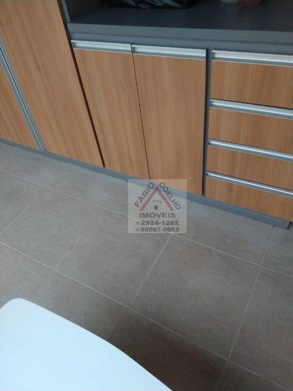 Sobrado à venda com 3 quartos, 86m² - Foto 13