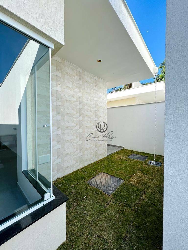 Casa à venda com 2 quartos, 72m² - Foto 9