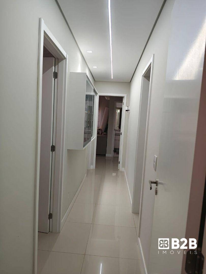 Apartamento, 3 quartos, 159 m² - Foto 3